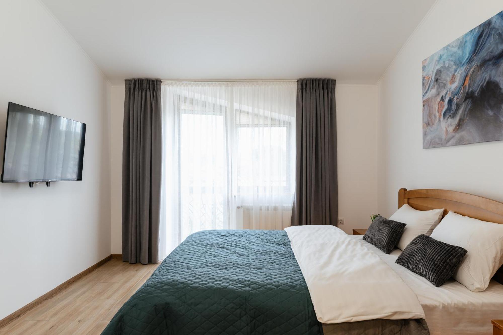 Luxury Apartments Uzhorod Ngoại thất bức ảnh