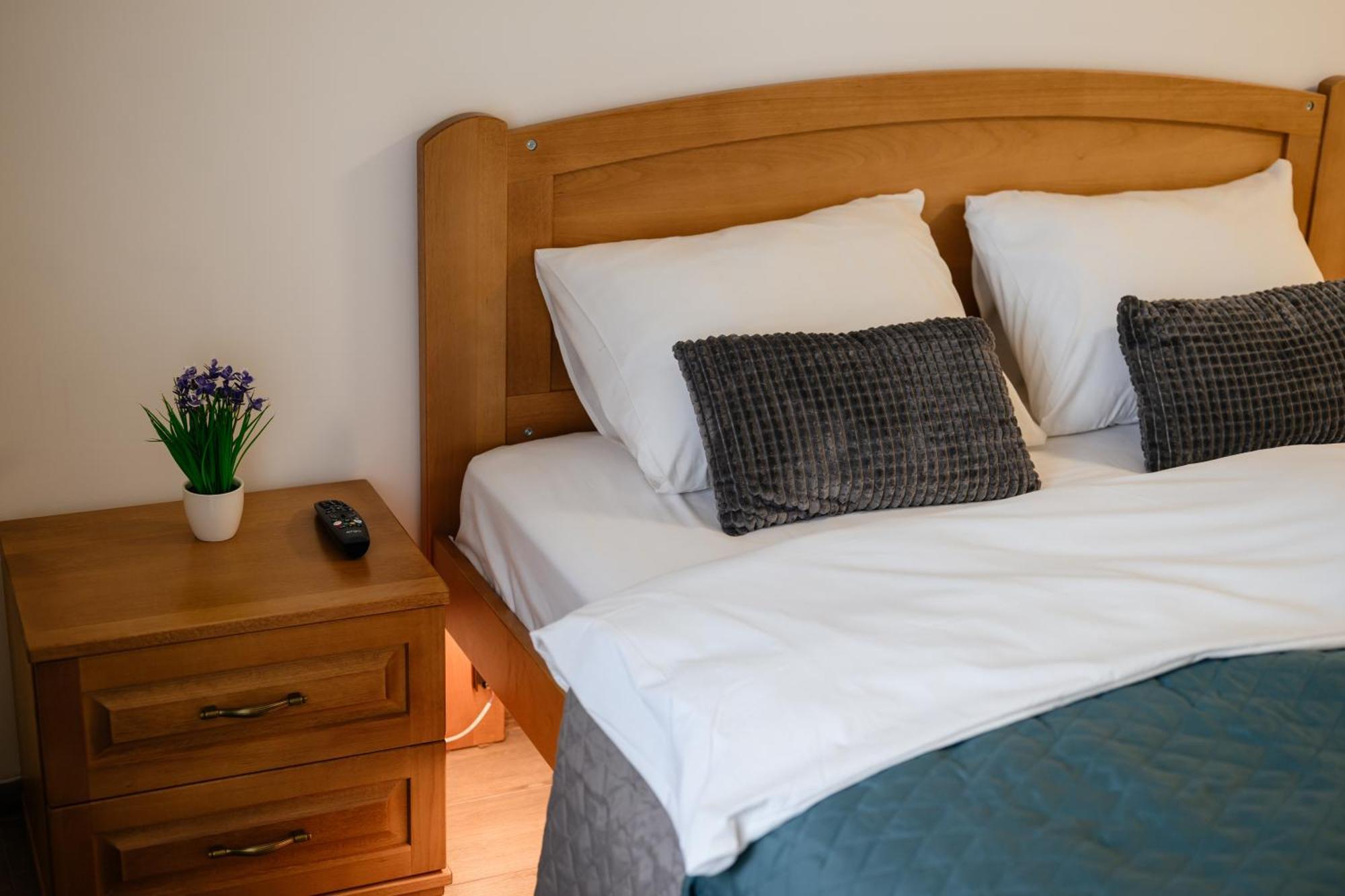 Luxury Apartments Uzhorod Ngoại thất bức ảnh