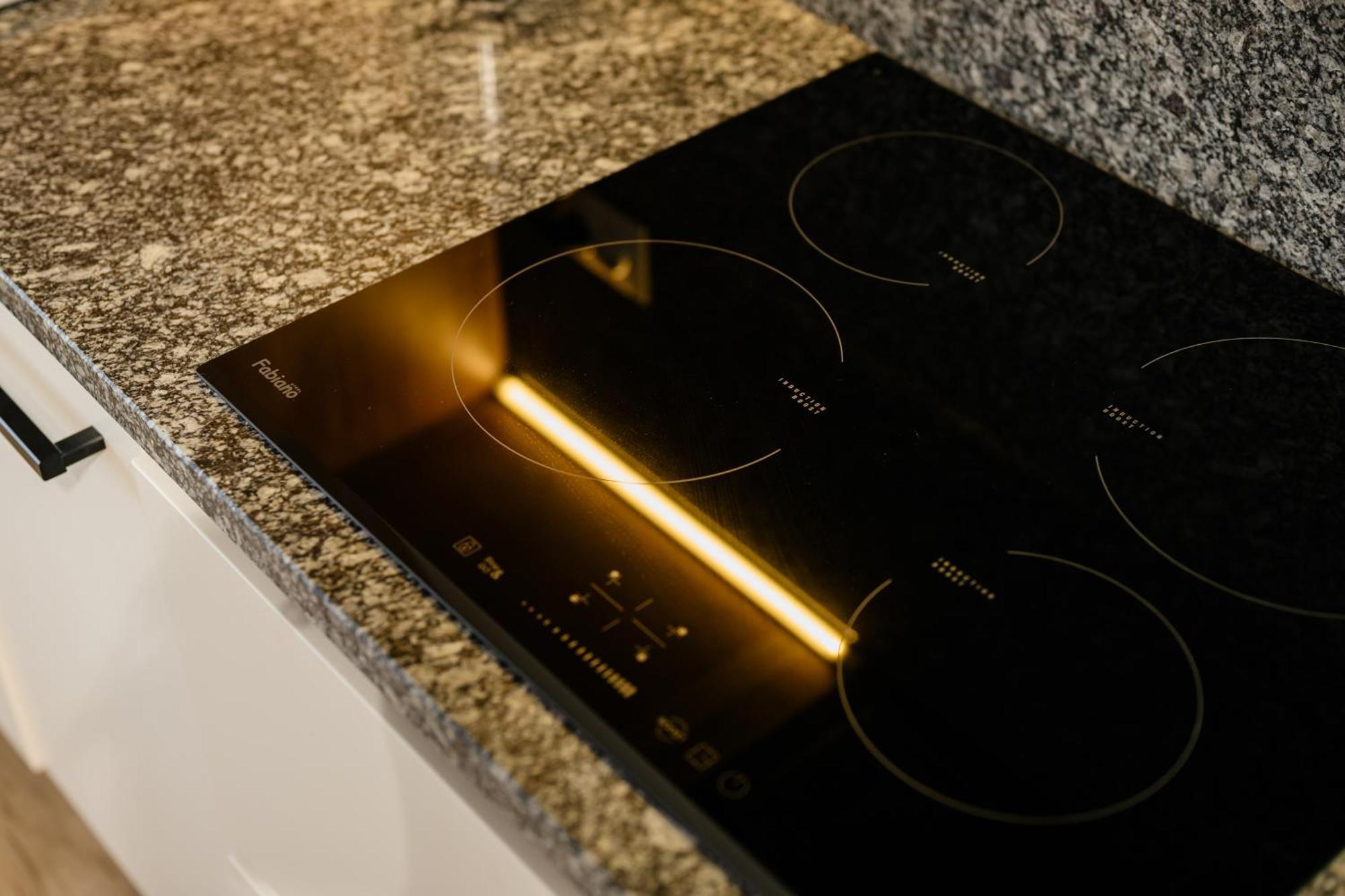 Luxury Apartments Uzhorod Ngoại thất bức ảnh