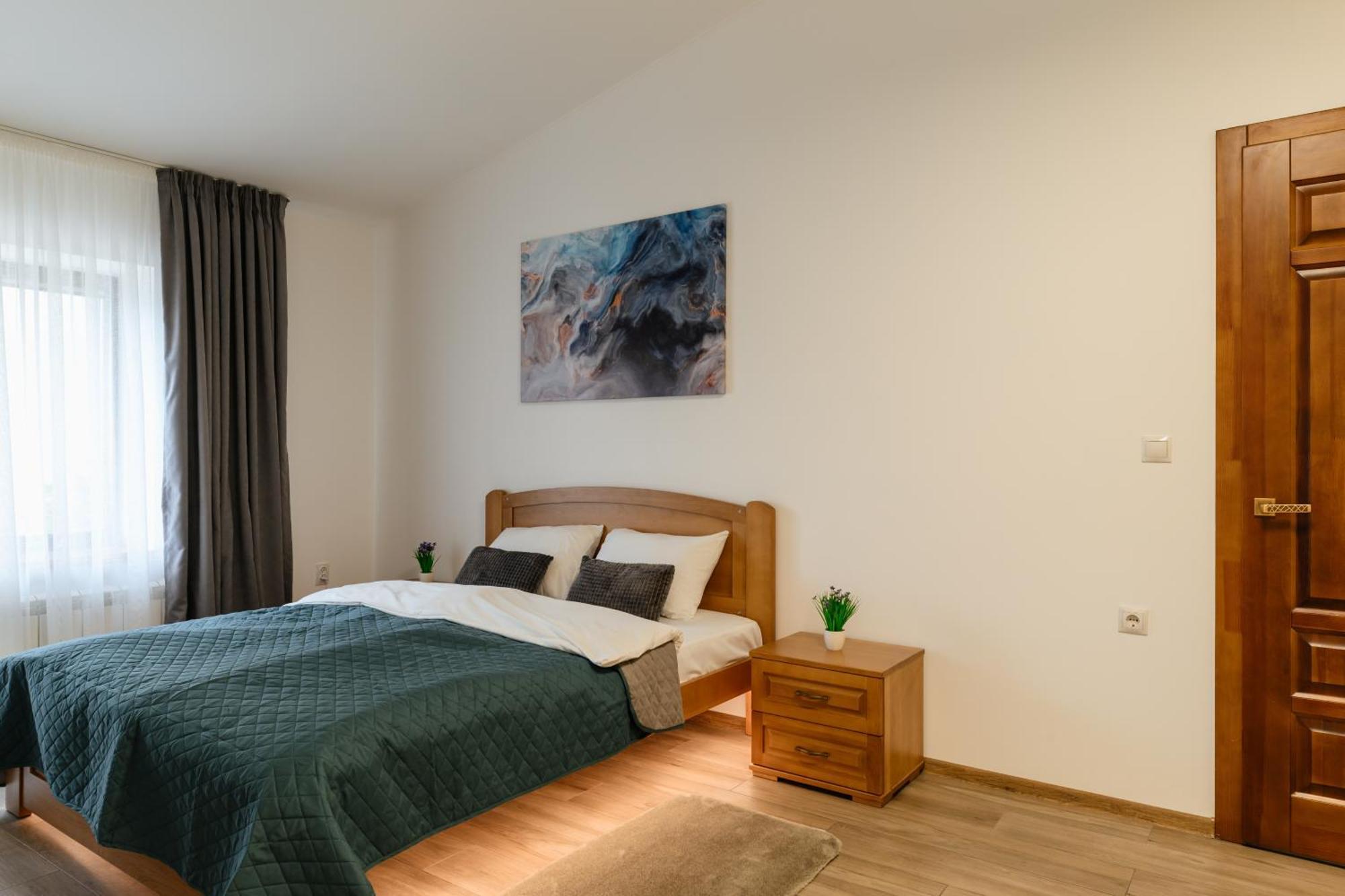 Luxury Apartments Uzhorod Ngoại thất bức ảnh