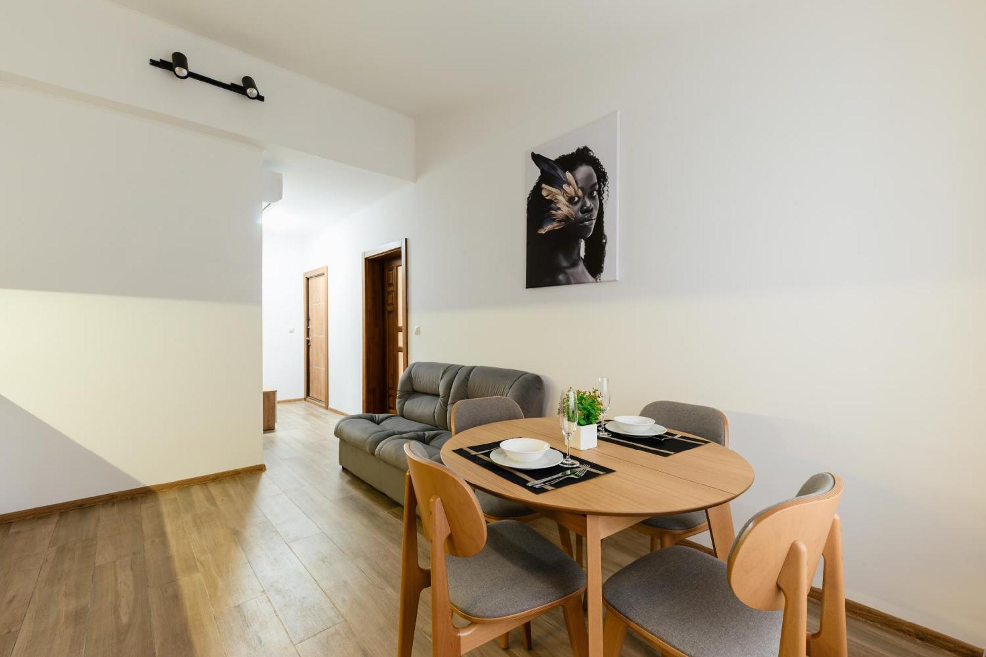 Luxury Apartments Uzhorod Ngoại thất bức ảnh